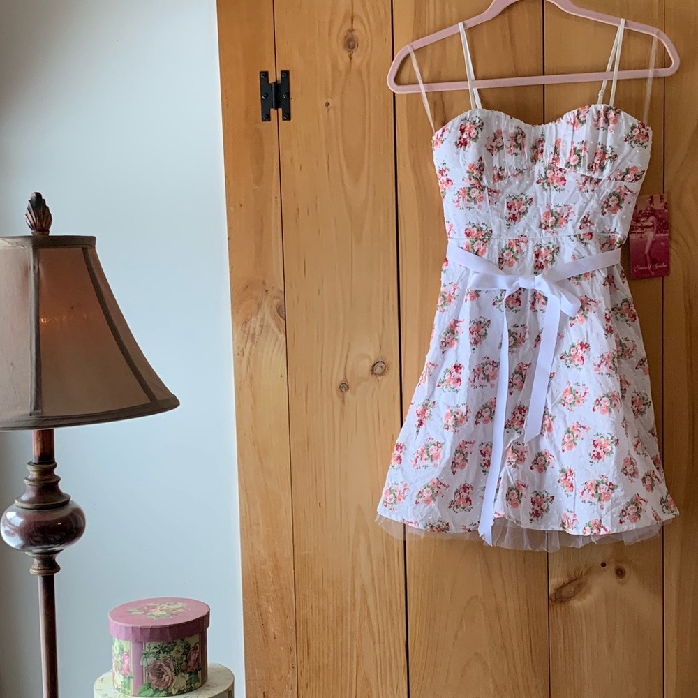 🌈 Emerald Sundae Dress - Picture 1 of 8